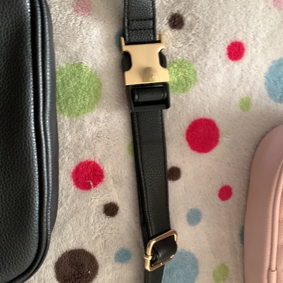 Victoria Secret soft quilted faux leather Fanny packs - Picture 14 of 14